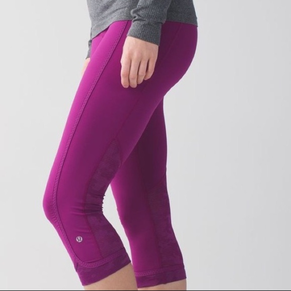 Lululemon Run For Days Camo Crop Leggings Plum 2
